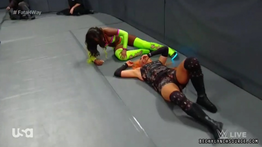 Becky20170919_Still320.jpg