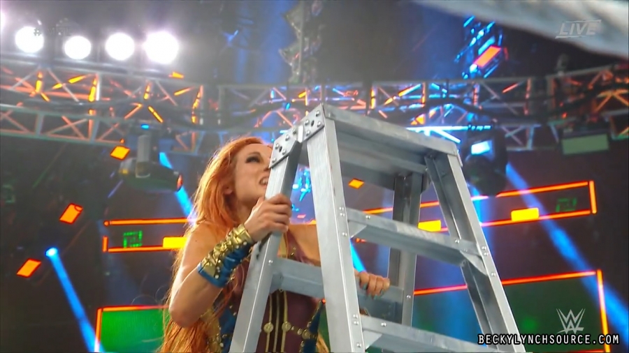 BeckyPPV20180617_Still925.jpg