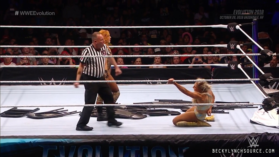 BeckyPPV20181028_Still1385.jpg