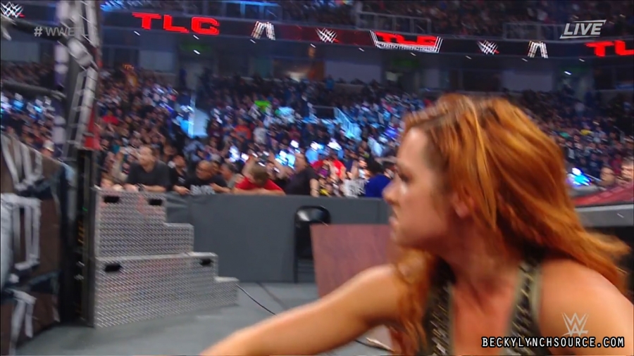 BeckyPPV20181216_Still2039.jpg