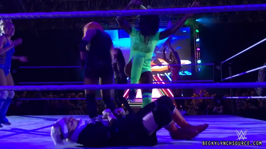 Click to view full size image
==============
BeckyYT20171112_Still124.jpg BeckyYT20171112_Still124.jpg