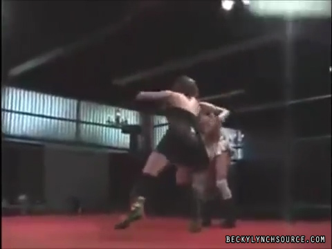 sRebecca_Knox_vs__Daizee_Haze_-_SHIMMER_Still512.jpg