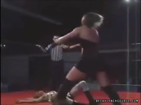 sRebecca_Knox_vs__Daizee_Haze_-_SHIMMER_Still520.jpg