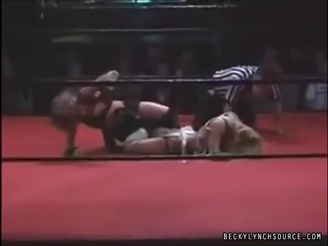 sRebecca_Knox_vs__Daizee_Haze_-_SHIMMER_Still666.jpg