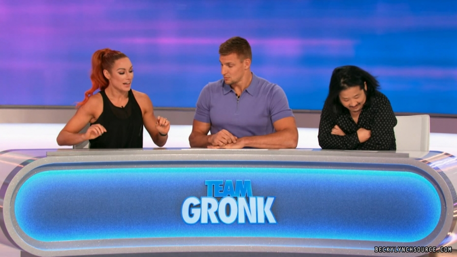 Click to view full size image
==============
beckygameon_Still452.jpg beckygameon_Still452.jpg