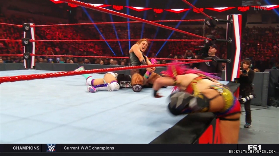 Click to view full size image
==============
beckybackstage20200121_Still955.jpg beckybackstage20200121_Still955.jpg