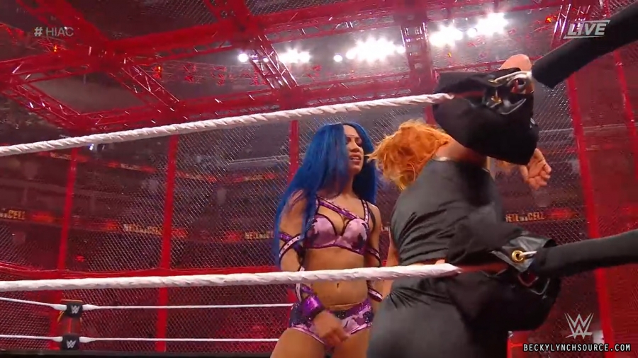 beckyppv20191006_Still2227.jpg