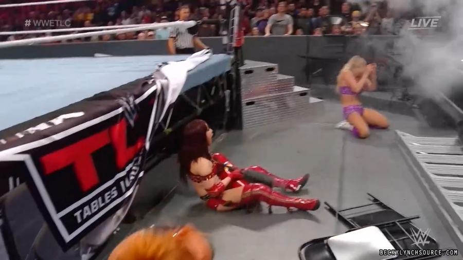 beckyppv20191215_Still1012.jpg