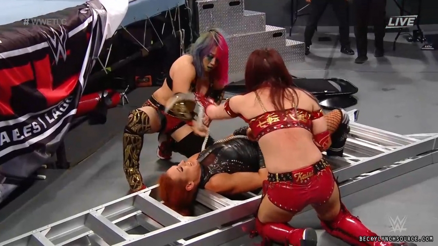 beckyppv20191215_Still1253.jpg