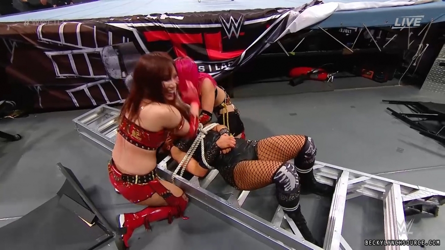 beckyppv20191215_Still1307.jpg