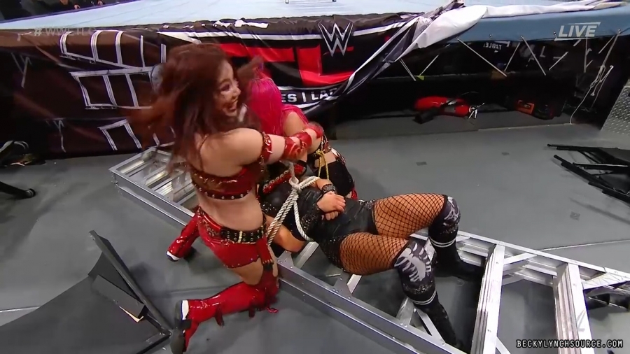 beckyppv20191215_Still1308.jpg