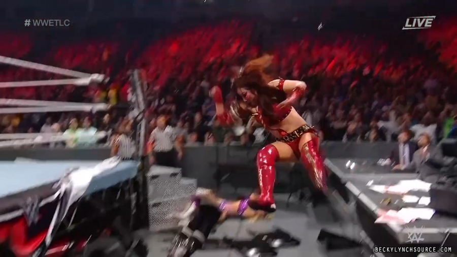 beckyppv20191215_Still1425.jpg