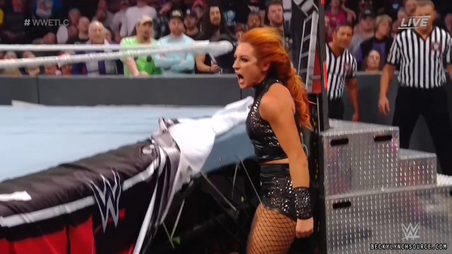 beckyppv20191215_Still1460.jpg