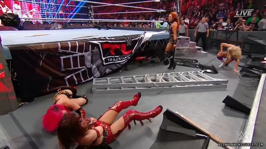 beckyppv20191215_Still1463.jpg