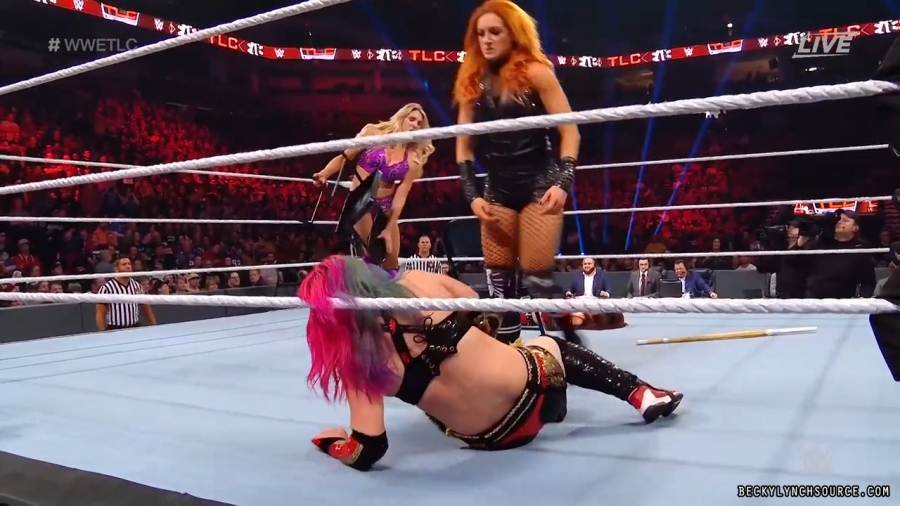 beckyppv20191215_Still1570.jpg