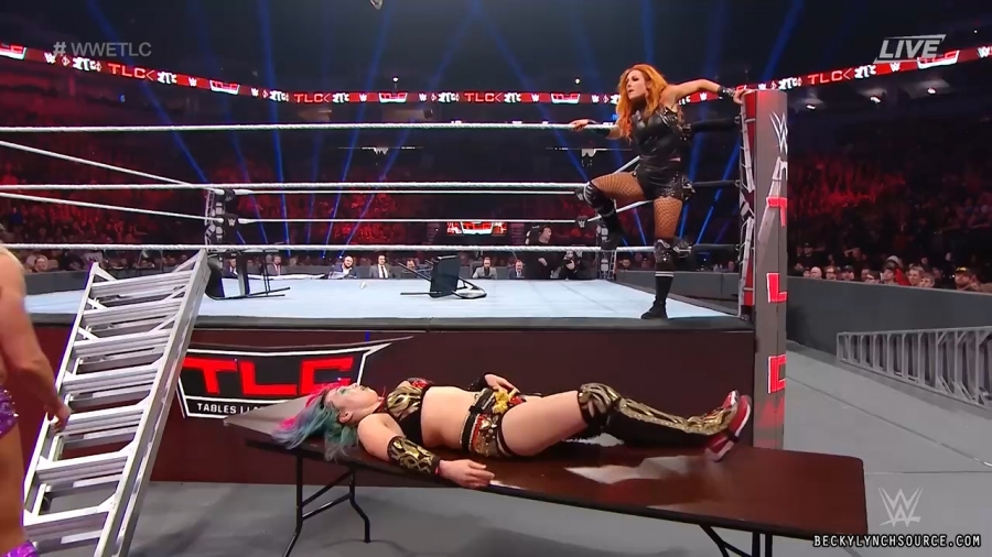 beckyppv20191215_Still1684.jpg