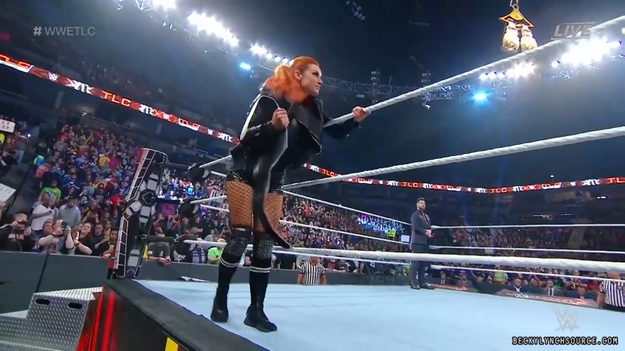 beckyppv20191215_Still186.jpg