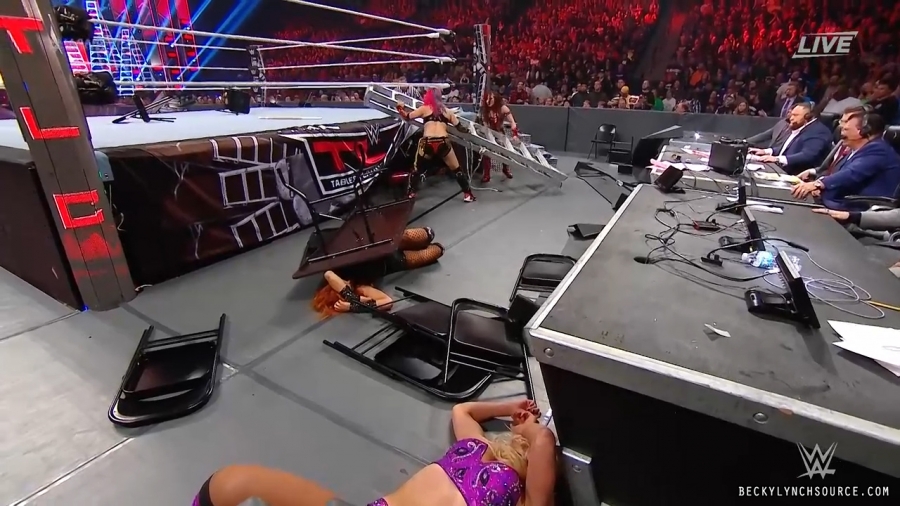 beckyppv20191215_Still2217.jpg