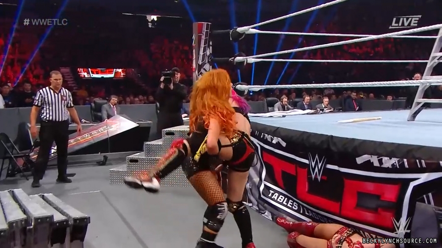 beckyppv20191215_Still2347.jpg