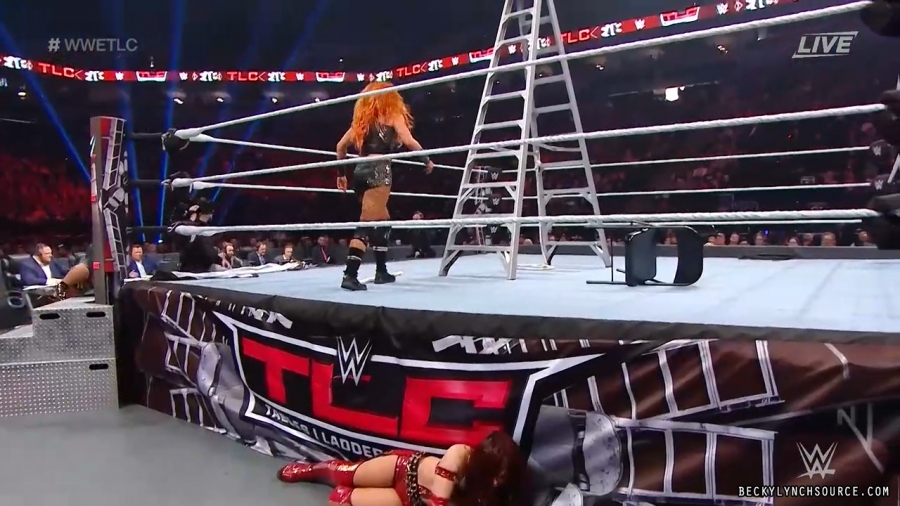 beckyppv20191215_Still2365.jpg