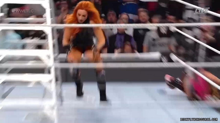 beckyppv20191215_Still2370.jpg