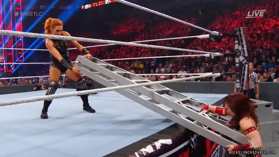 beckyppv20191215_Still772.jpg
