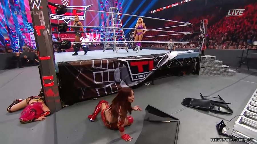 beckyppv20191215_Still945.jpg