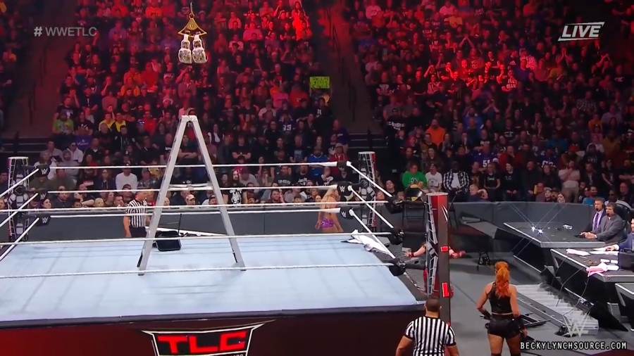 beckyppv20191215_Still957.jpg