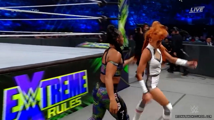 beckyppv20210926_00_11_15_15_Still891.jpg