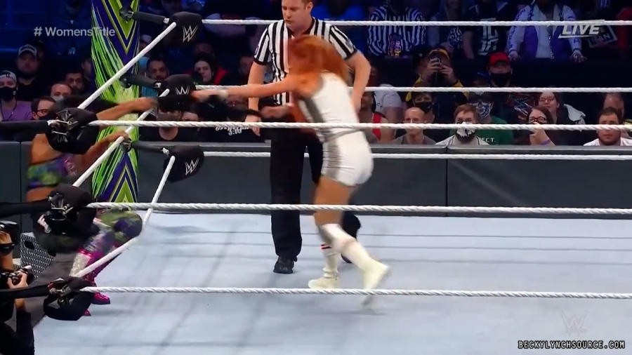 beckyppv20210926_00_20_01_15_Still1853.jpg