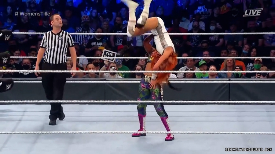 beckyppv20210926_00_22_05_15_Still2085.jpg