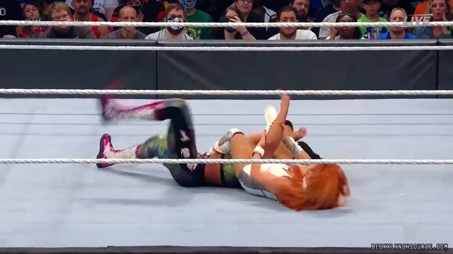 beckyppv20210926_00_22_21_15_Still2117.jpg