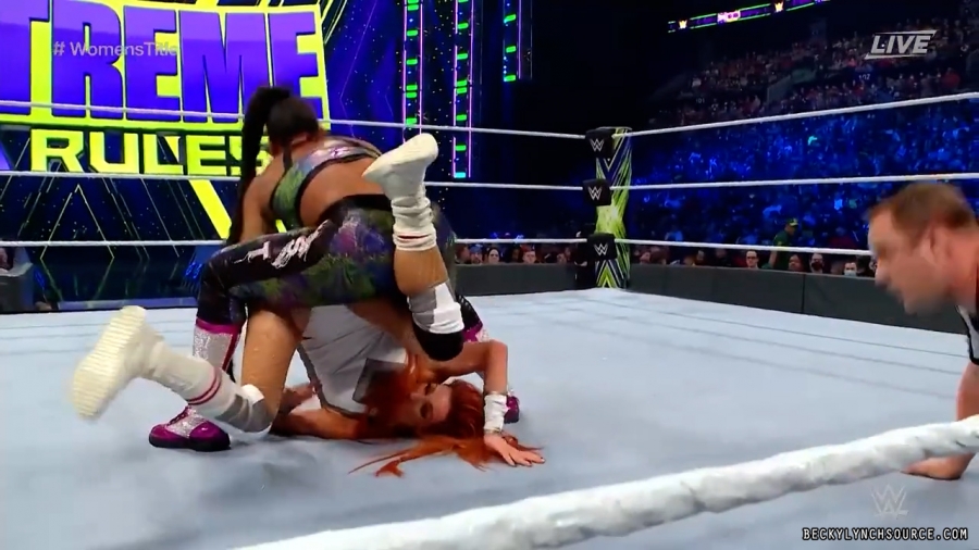 beckyppv20210926_00_24_06_25_Still2302.jpg