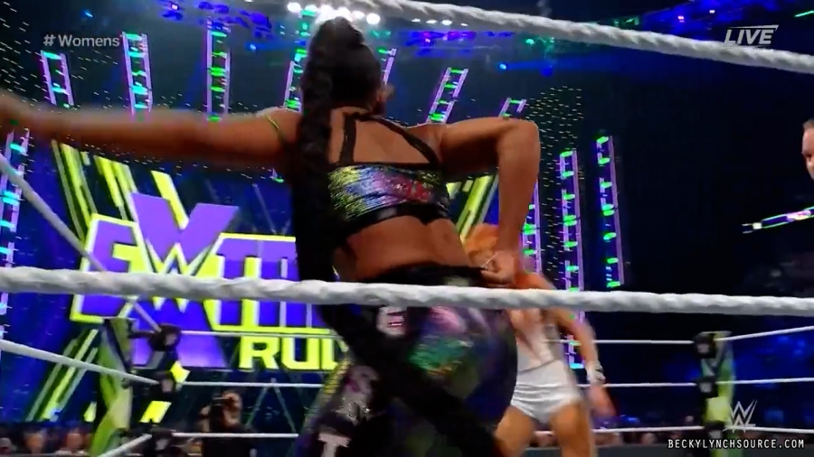 beckyppv20210926_00_24_11_10_Still2311.jpg