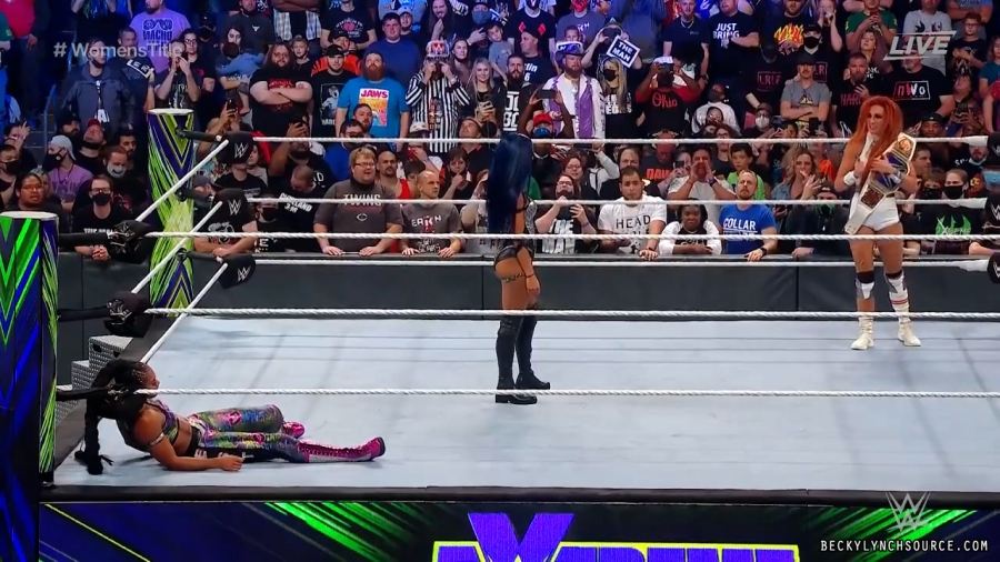 beckyppv20210926_00_25_26_15_Still2419.jpg