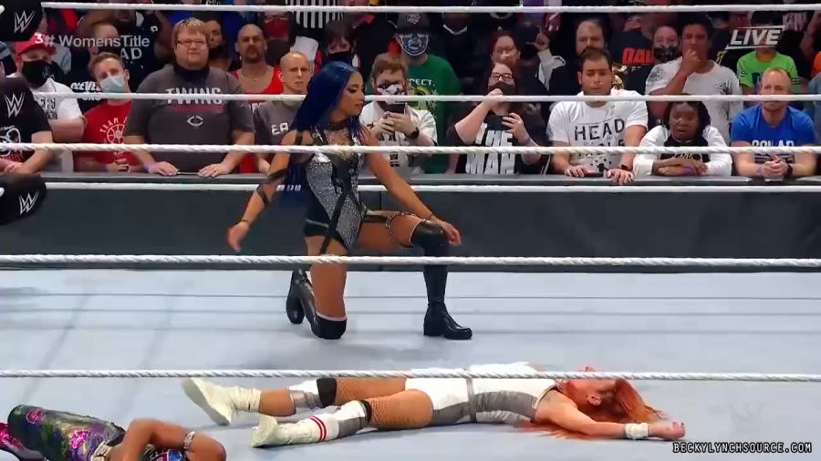 beckyppv20210926_00_26_04_15_Still2483.jpg