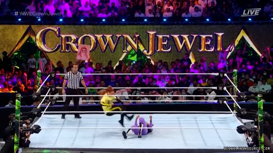 beckyppv20211021_00_14_14_00_Still1088.jpg