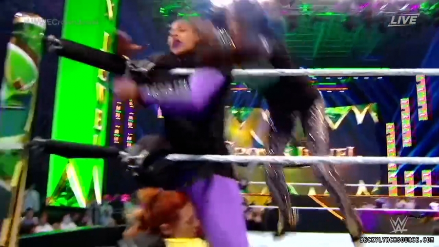 beckyppv20211021_00_18_58_15_Still1411.jpg