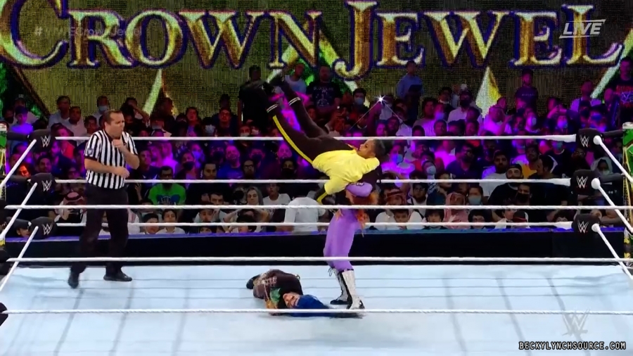 beckyppv20211021_00_21_10_15_Still1648.jpg
