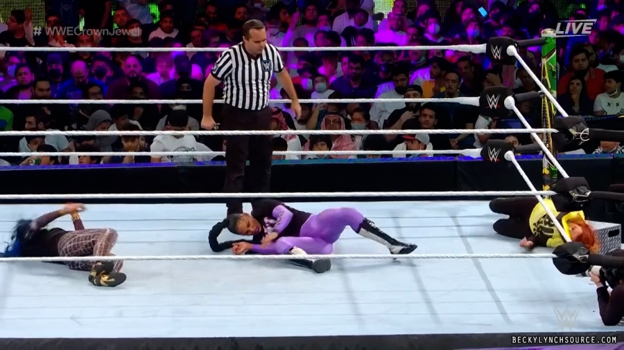 beckyppv20211021_00_23_28_15_Still1895.jpg