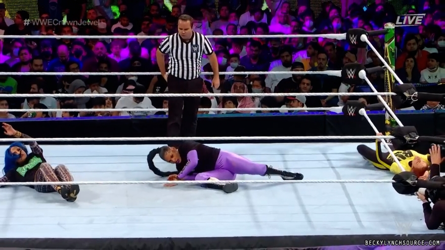 beckyppv20211021_00_23_29_00_Still1896.jpg