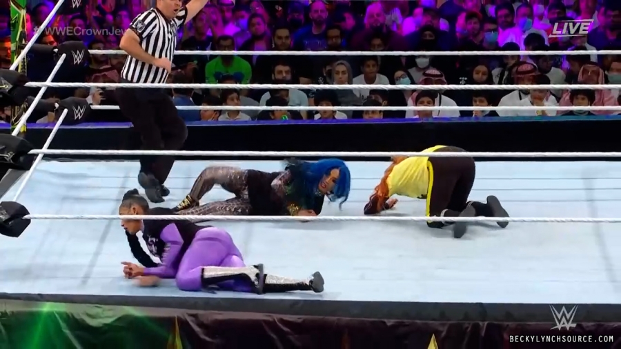 beckyppv20211021_00_24_43_00_Still1905.jpg