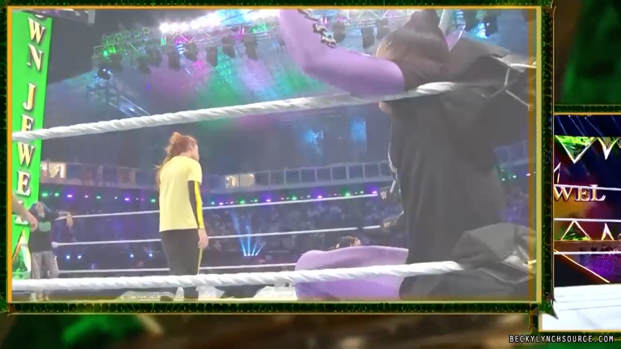 beckyppv20211021_00_24_52_00_Still1923.jpg