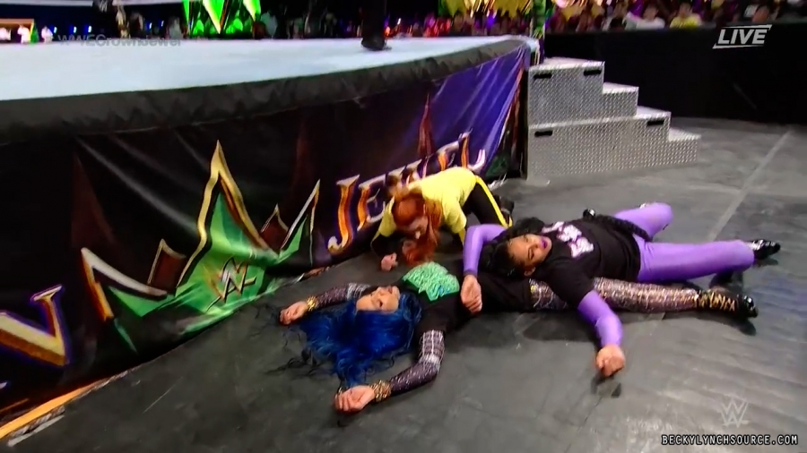 beckyppv20211021_00_27_23_15_Still2156.jpg