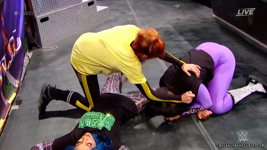 beckyppv20211021_00_27_30_15_Still2170.jpg