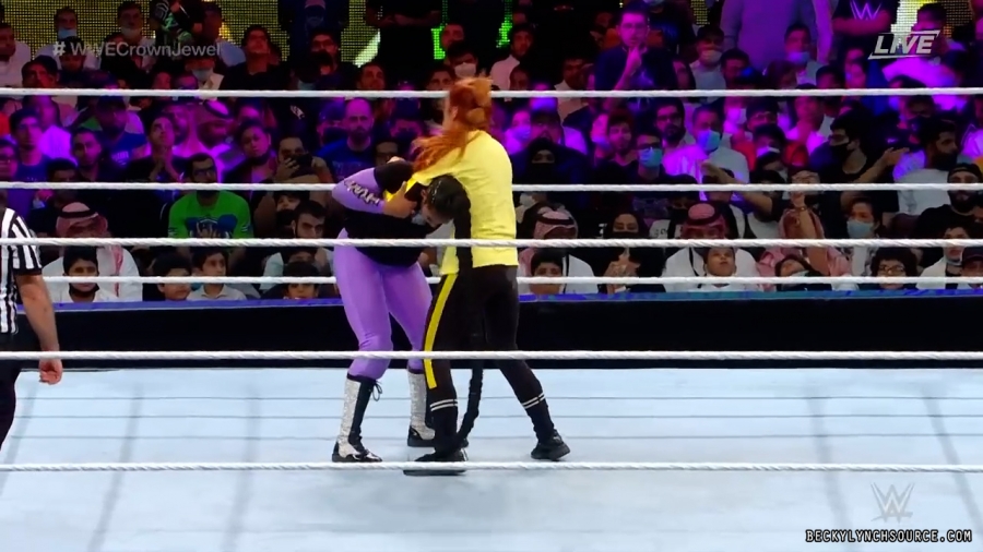 beckyppv20211021_00_27_43_00_Still2195.jpg