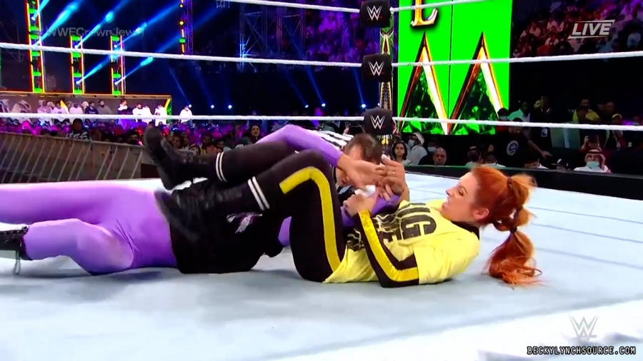 beckyppv20211021_00_27_52_00_Still2213.jpg