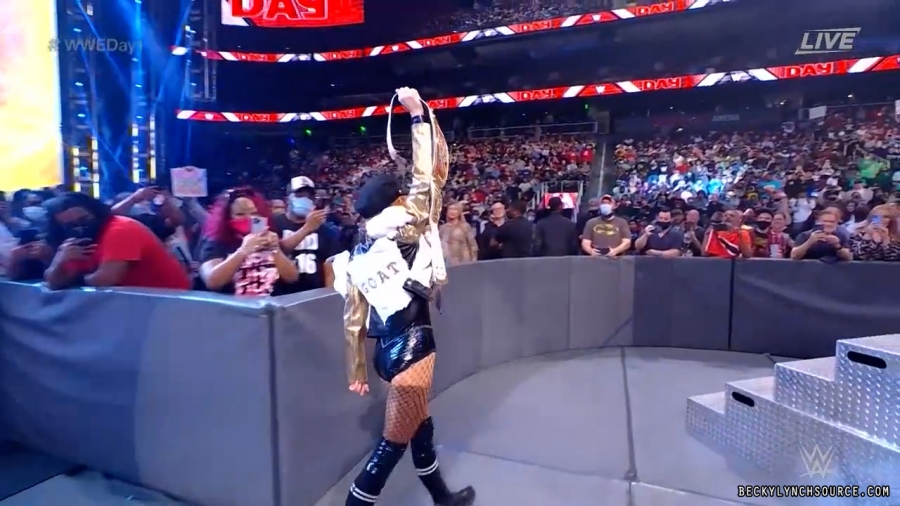 beckyppv20220101_00_05_07_00_Still269.jpg