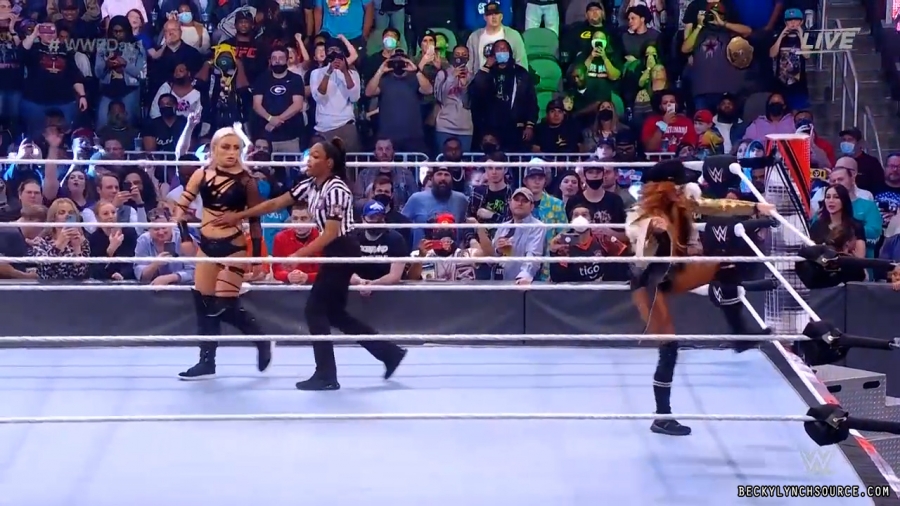 beckyppv20220101_00_05_25_15_Still305.jpg