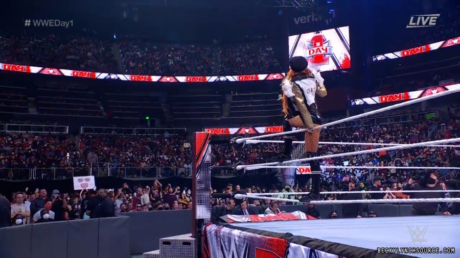 beckyppv20220101_00_05_40_00_Still334.jpg